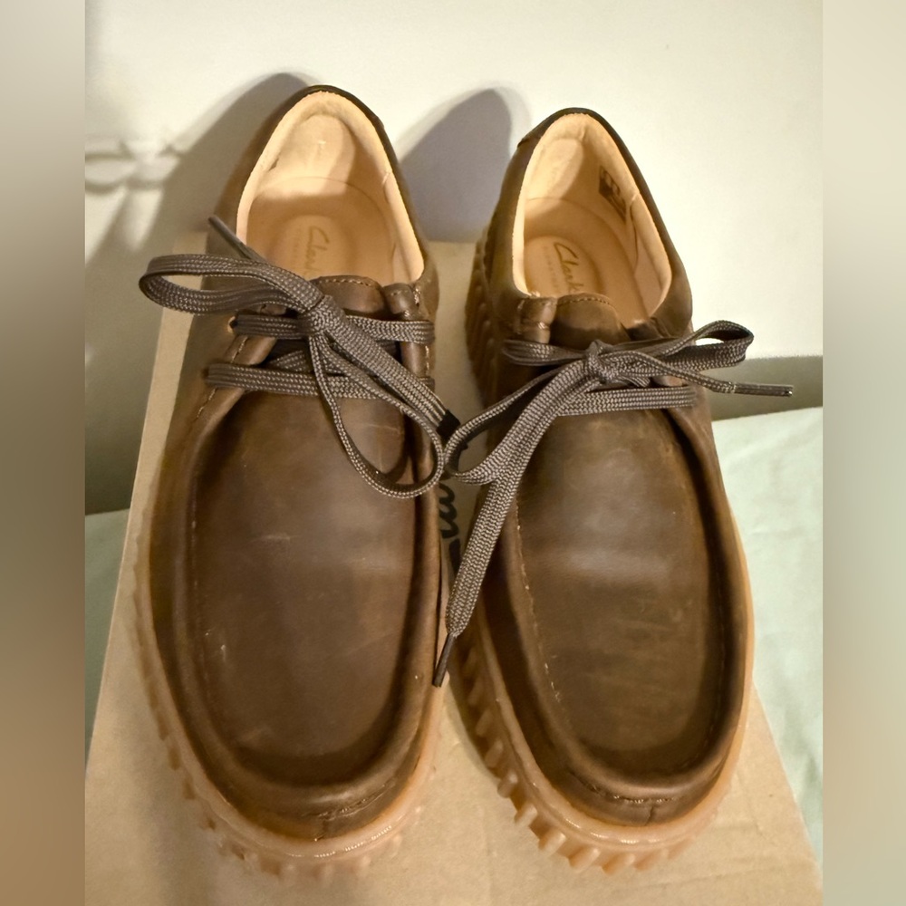 Clarks Women’s Brown Leather Shoes